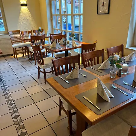 Wertheimer & Restaurant فندق *