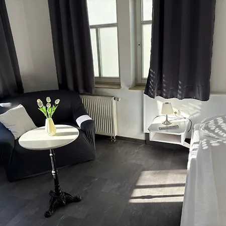 ホテル Wertheimer & Restaurant *