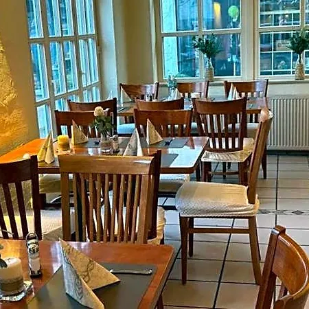 Wertheimer & Restaurant *